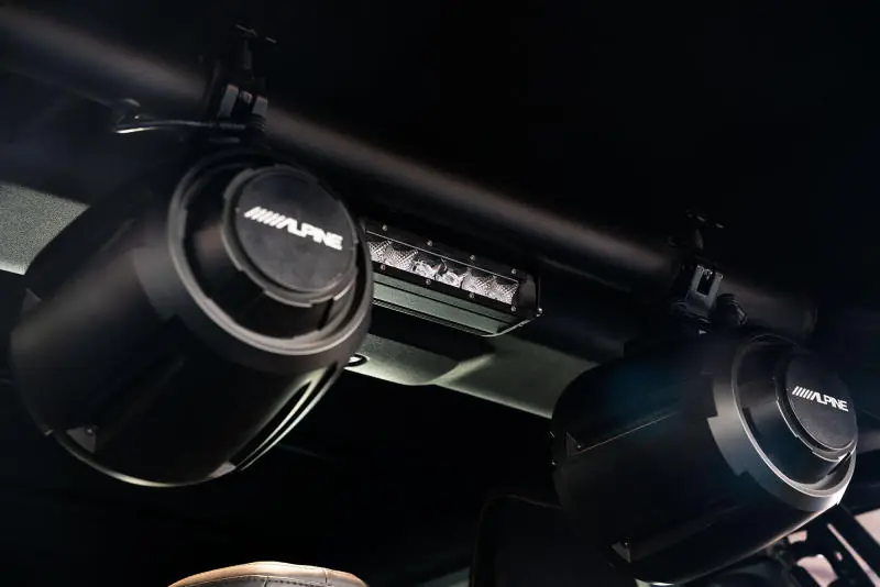 Free Delivery DV8 Offroad 21-22 Ford Bronco 4dr Rear Speaker & Light Mount Bar