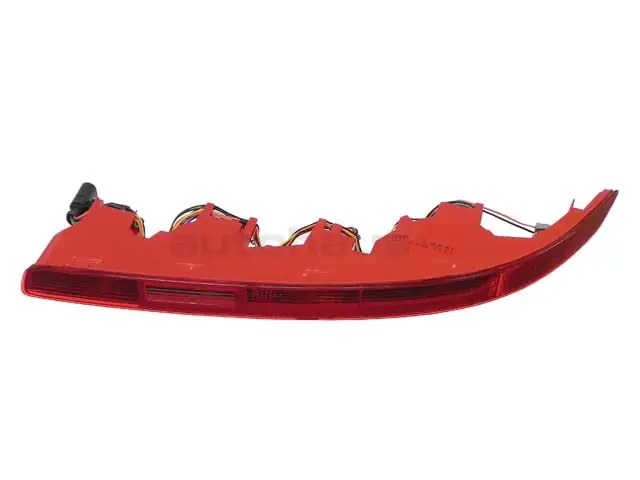 Fan Favorite Automotive Lighting 4L0945096A, LUS5541 Tail Light; Right; In Bumper Cover - Audi