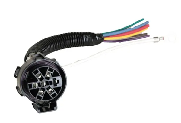 Buy Online Hopkins Towing 47214 4-Flat To 7-Blade Connector