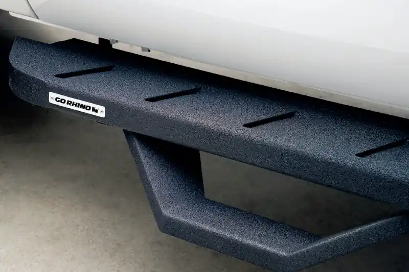 Weekend Sale Go Rhino 17-20 Ford F-250/F-350 RB10 Complete Kit w/RB10 + Brkts + 1 pair RB10 Drop Steps