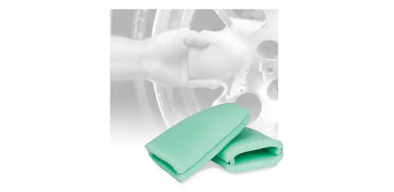 Griots Garage 3-Finger Foam Detail Mitts (Set of 2) Direct From Manufacturer