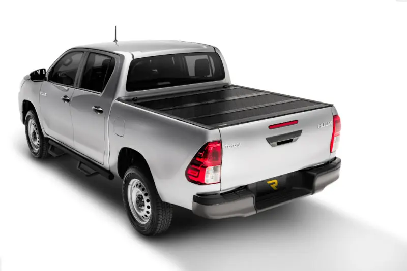Fan Favorite UnderCover 2024 Toyota Tacoma 5ft Flex Bed Cover